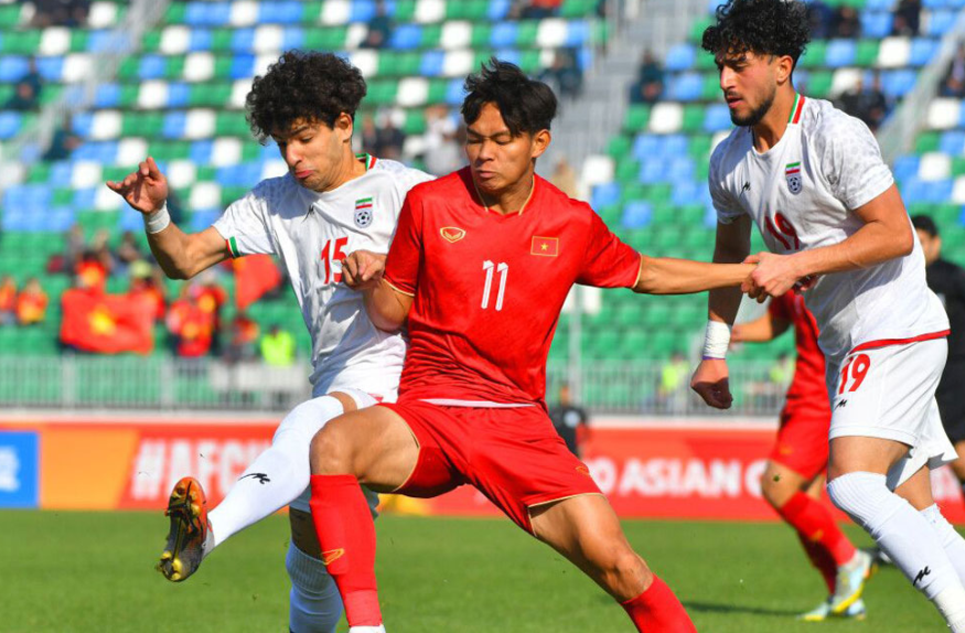 Soi keo nha cai Iran vs Viet Nam truc tuyen