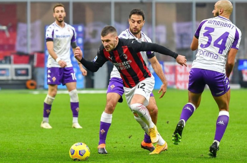 Phong do Fiorentina vs AC Milan ra sao?